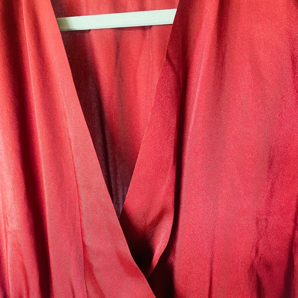 Banana Republic Silk Satin-like Wine Red Ruby Dress Size XS - Picture 9 of 14
